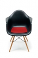 Sedák na Eames plastic armchair